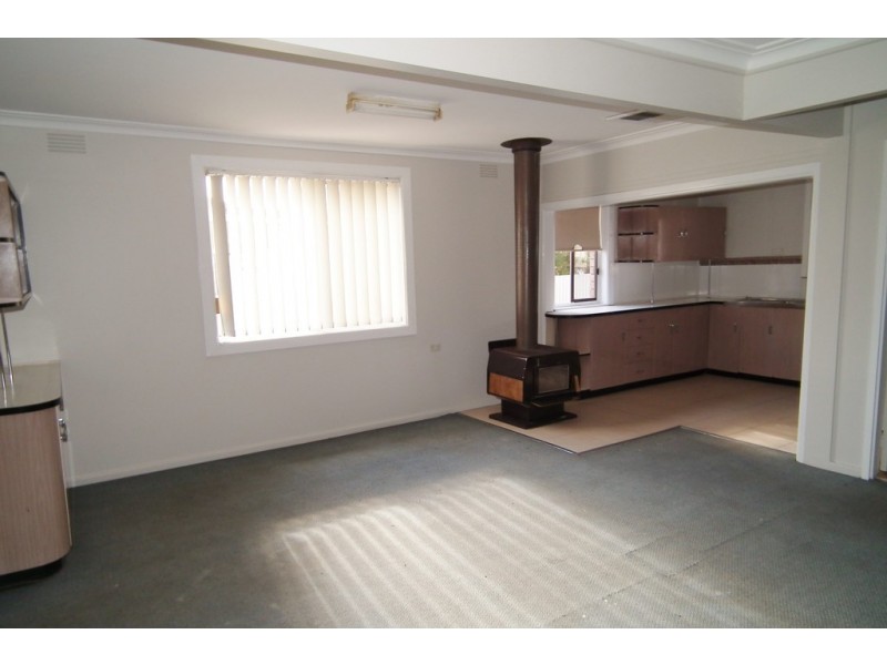 5 Noorla Street, Griffith NSW 2680