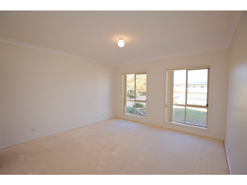 15 Barwidgee Boulevard, Darlington Point NSW 2706