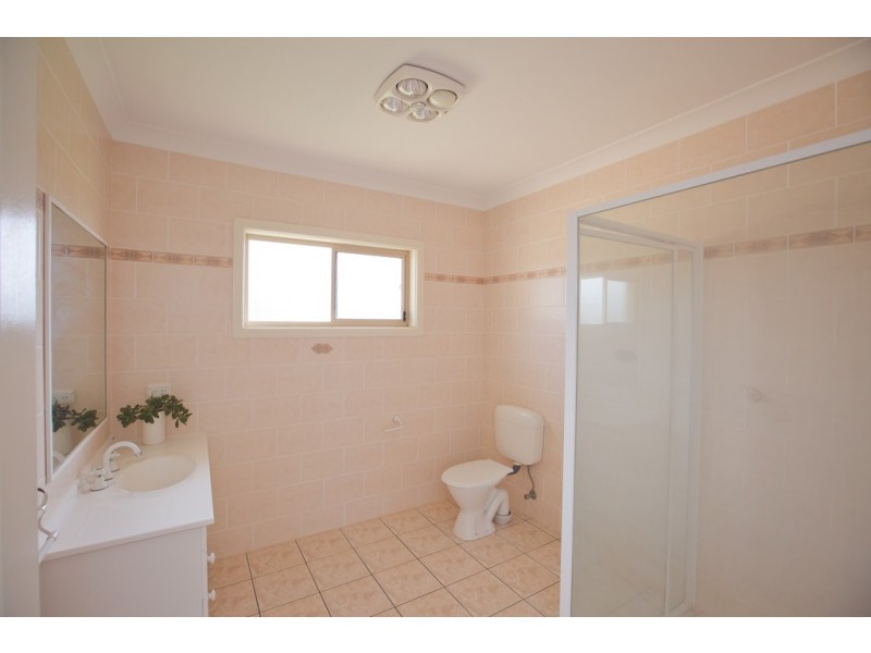 15 Barwidgee Boulevard, Darlington Point NSW 2706