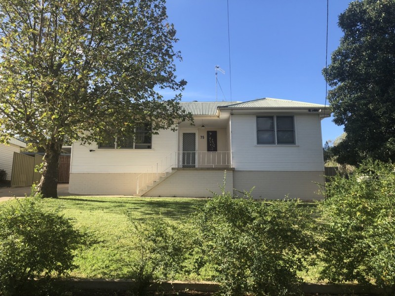 75 Macarthur Street, Griffith NSW 2680