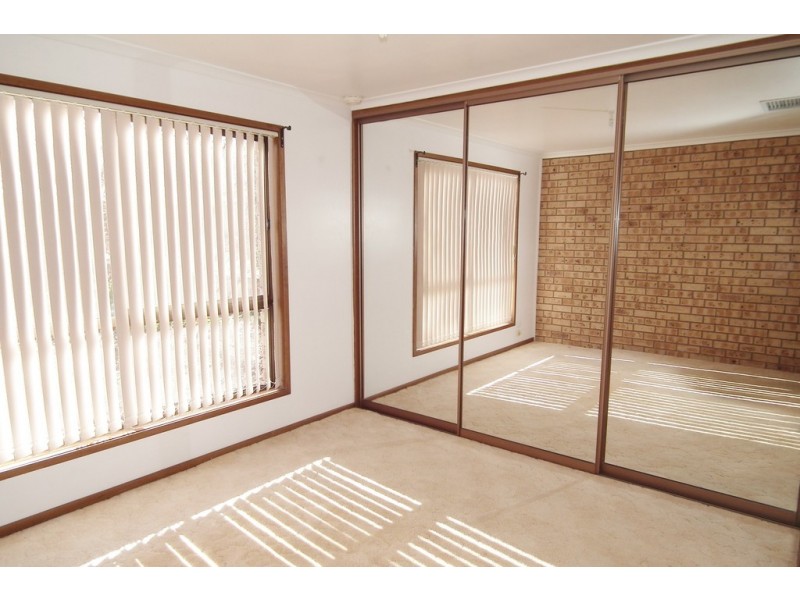 40 Leonard Road, Hanwood NSW 2680