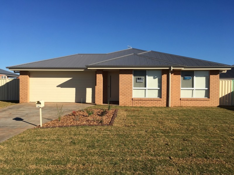 23 ZIRILLI AVENUE, Griffith NSW 2680