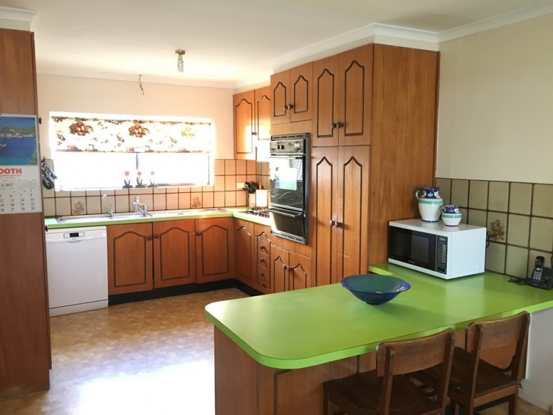 Farm 233 Ross Road, Yoogali NSW 2680