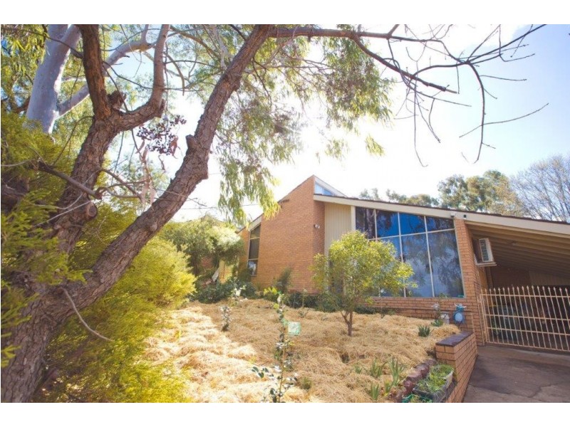 2 Muir Place, Griffith NSW 2680