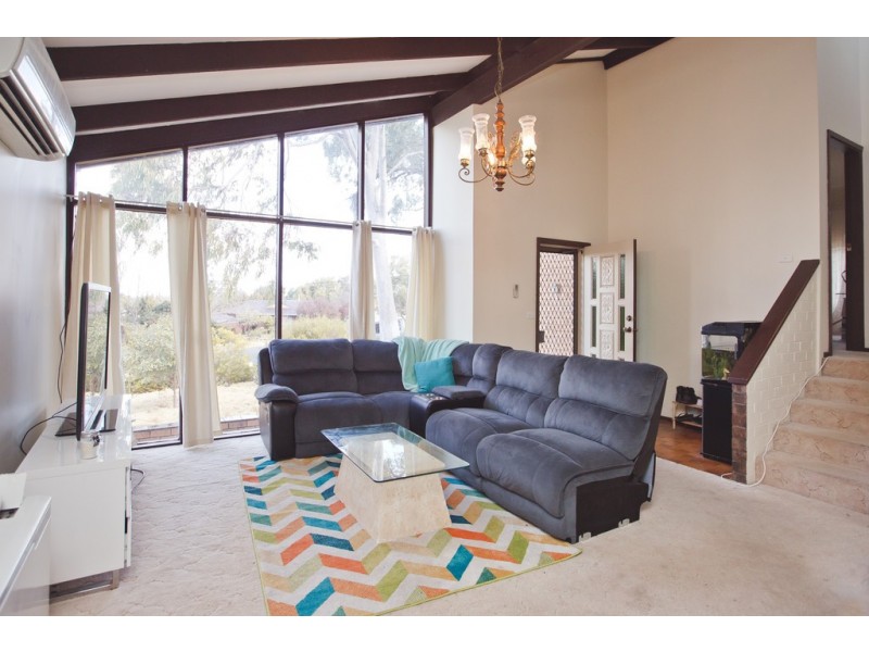 2 Muir Place, Griffith NSW 2680