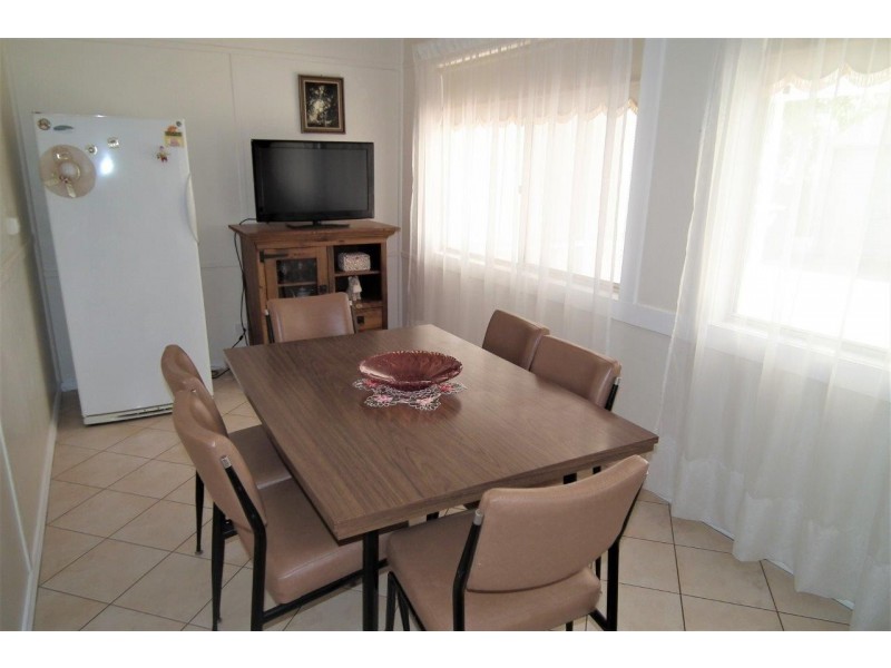 43 Noorilla Street, Griffith NSW 2680