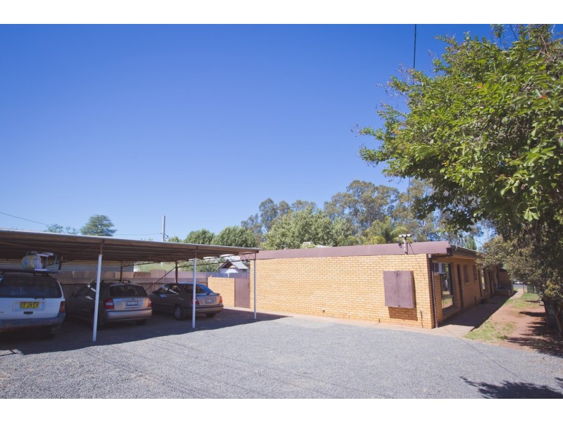 1-4/45 KOOKORA STREET, Griffith NSW 2680