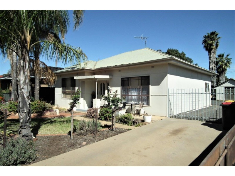 30 Griffin Avenue, Griffith NSW 2680