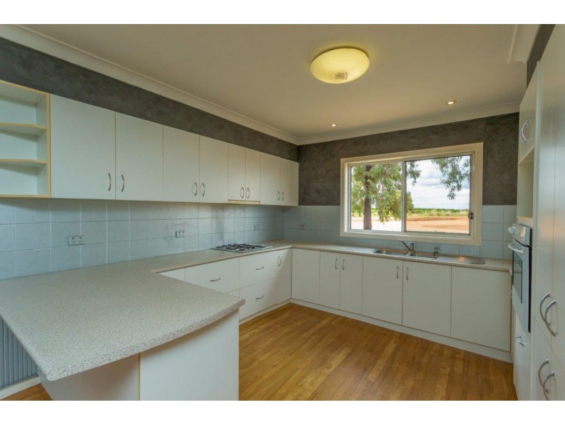 46 Dooley Road, Leeton NSW 2705