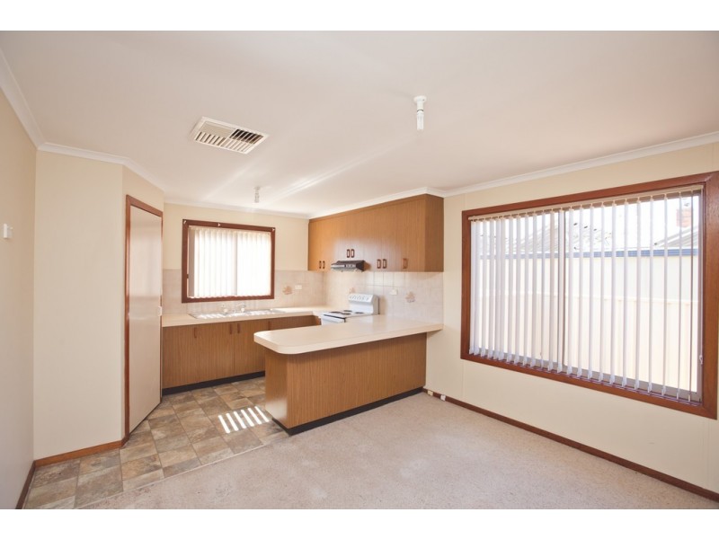 32 Demamiel Street, Darlington Point NSW 2706