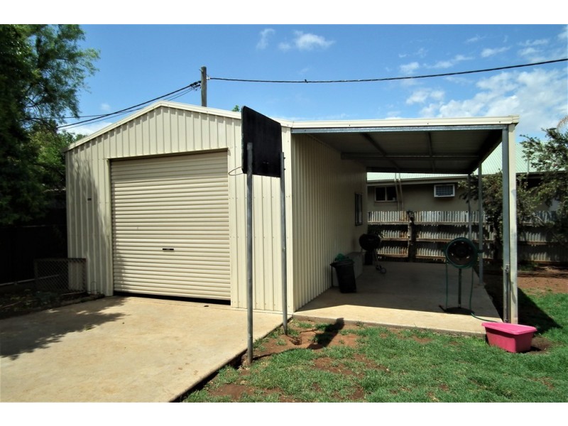 9 Macarthur Street, Griffith NSW 2680