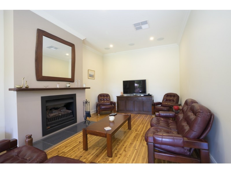 31 Boonah Street, Griffith NSW 2680