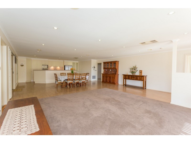 1239 Myall Park Road, Yenda NSW 2681