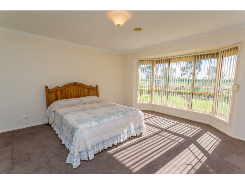 1239 Myall Park Road, Yenda NSW 2681
