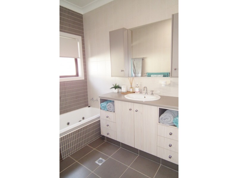 3 Knight Street, Griffith NSW 2680