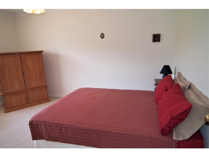 44 Waugh Street, Griffith NSW 2680