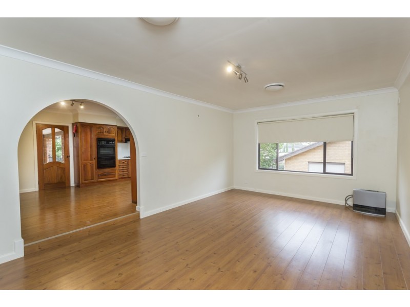 21 Lawford Crescent, Griffith NSW 2680