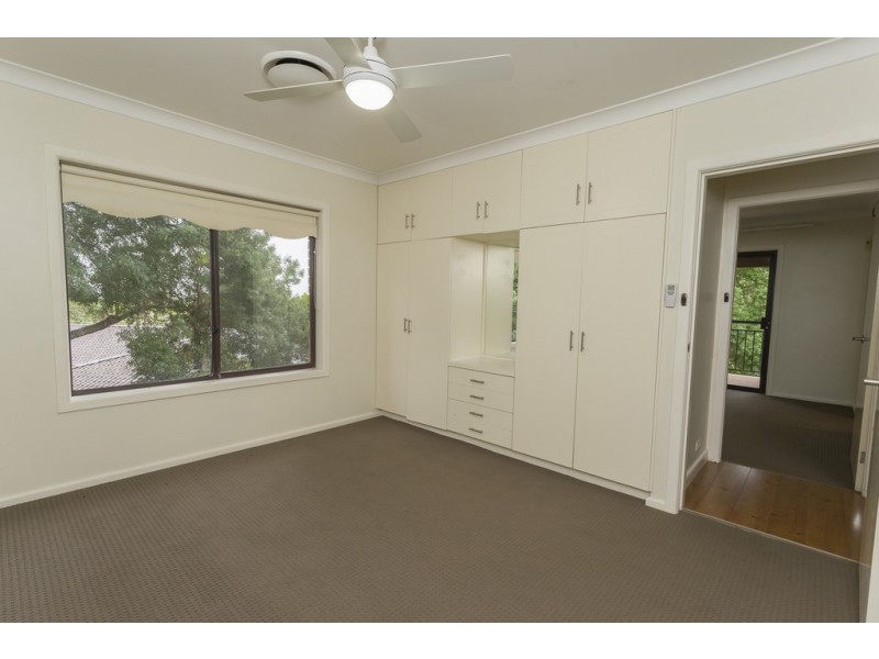 21 Lawford Crescent, Griffith NSW 2680