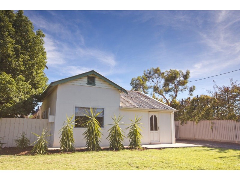 47 Couch Road, Griffith NSW 2680