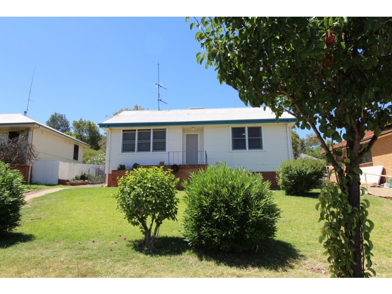 71 Macarthur Street, Griffith NSW 2680
