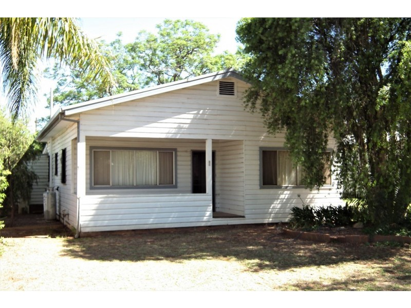 38 Bowditch Place, Griffith NSW 2680