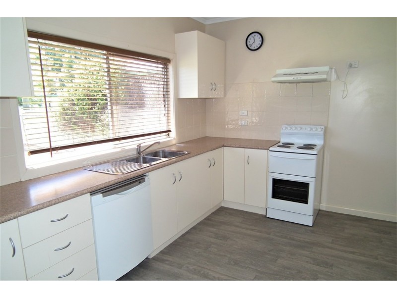 21 Stanbridge Street, Yenda NSW 2681