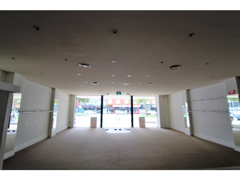 406 BANNA AVENUE, Griffith NSW 2680