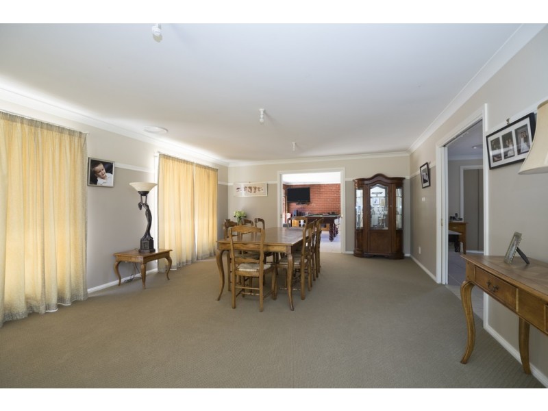 18 Bella Vista Drive, Lake Wyangan NSW 2680