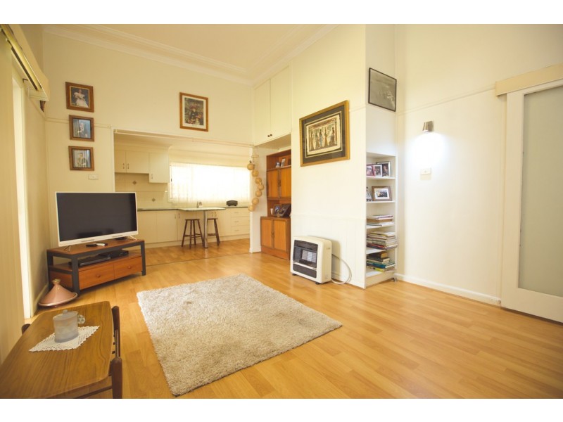 66 Merrigal Street, Griffith NSW 2680