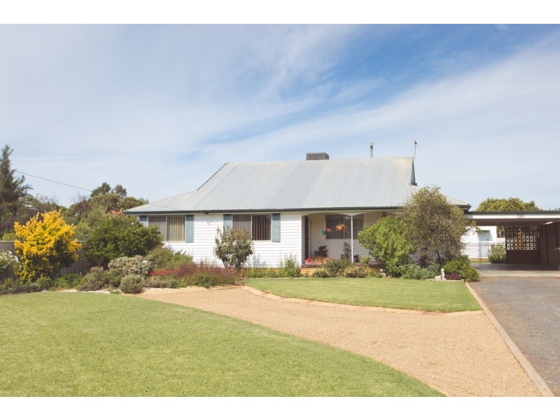 66 Merrigal Street, Griffith NSW 2680