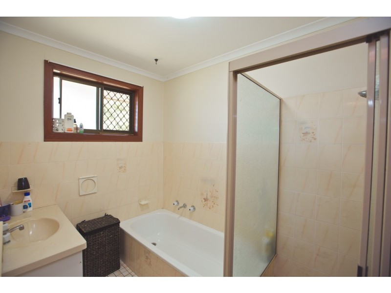 84 Erskine Road, Griffith NSW 2680