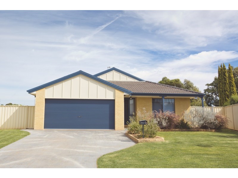 3 Rosewood Drive, Griffith NSW 2680