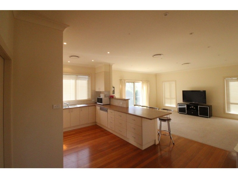 19 Powys Place, Griffith NSW 2680