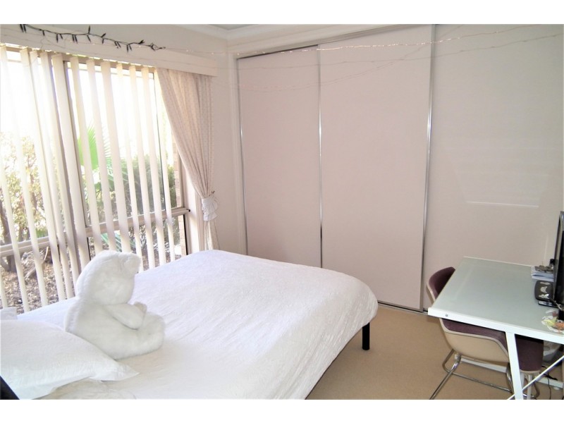 36 Dunvarleigh Crescent, Griffith NSW 2680