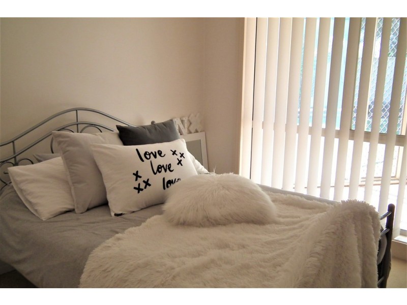 36 Dunvarleigh Crescent, Griffith NSW 2680