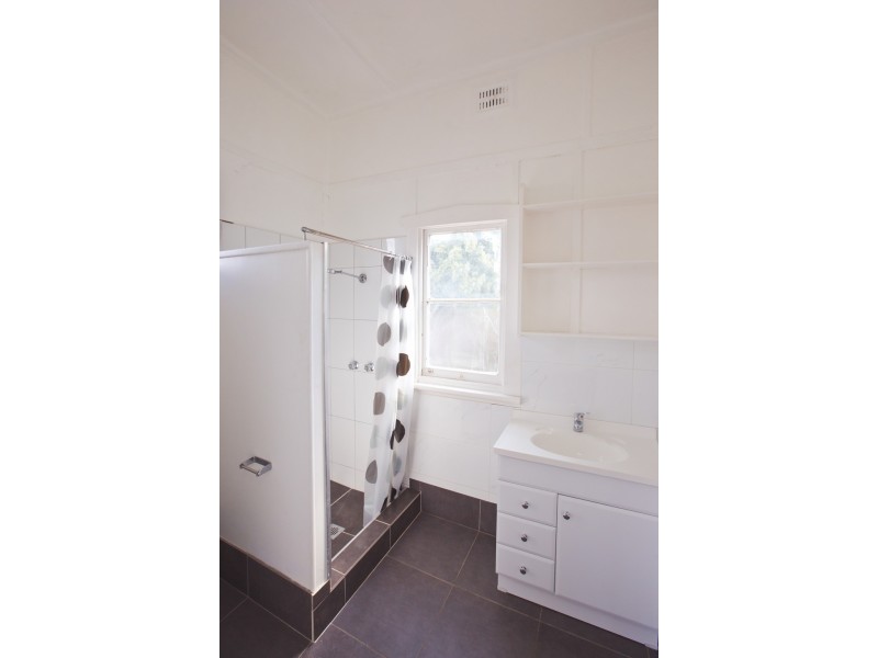 126 Merrigal Street, Griffith NSW 2680