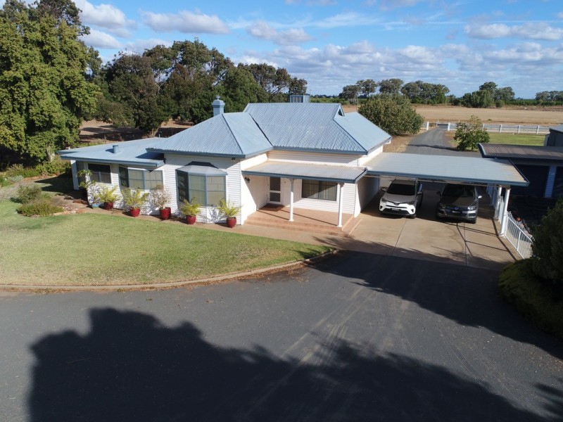 208 Mackay Avenue, Yoogali NSW 2680