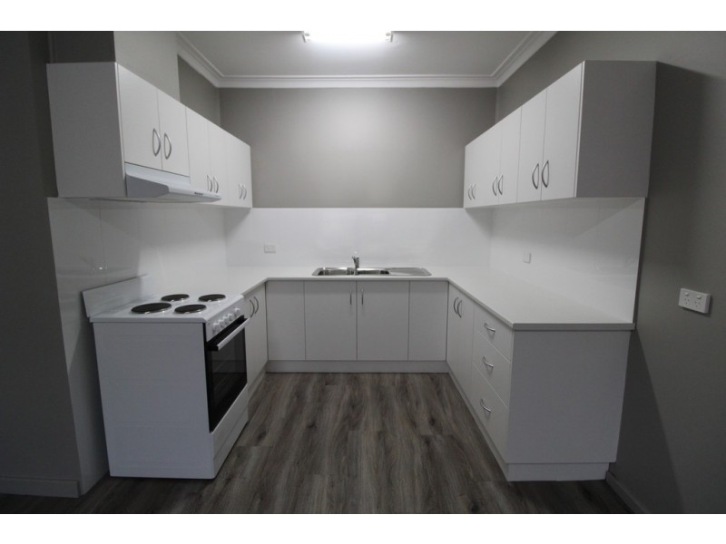 1/268 Banna Lane, Griffith NSW 2680