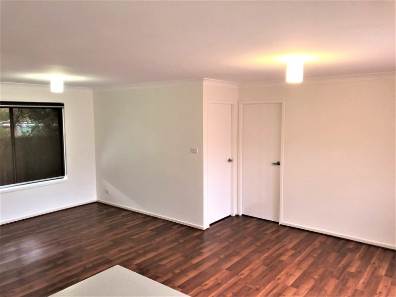 19 Robrick Close, Griffith NSW 2680