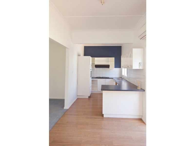 126 Merrigal Street, Griffith NSW 2680