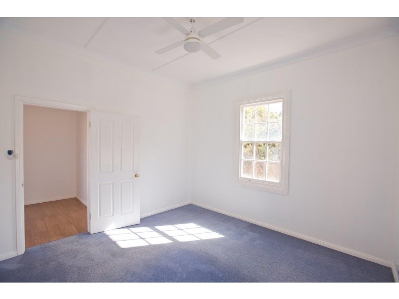 126 Merrigal Street, Griffith NSW 2680