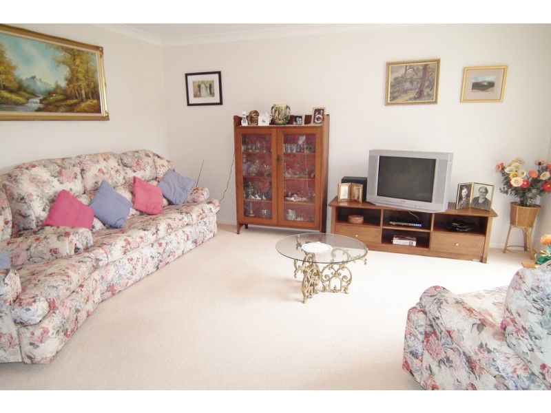 8 Nelson Drive, Griffith NSW 2680