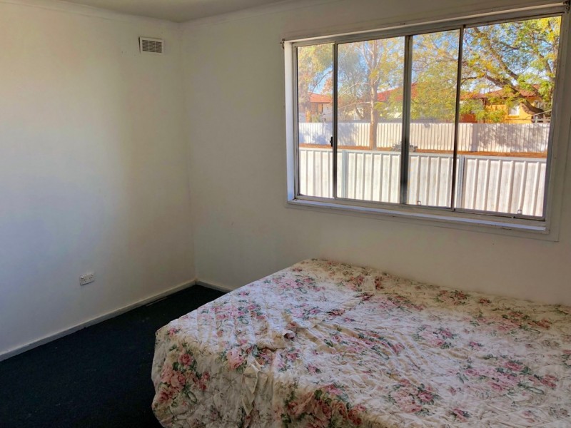 52 Heath Crescent, Griffith NSW 2680