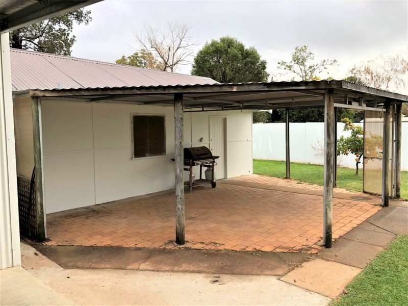 22 Goondooloo Street, Griffith NSW 2680