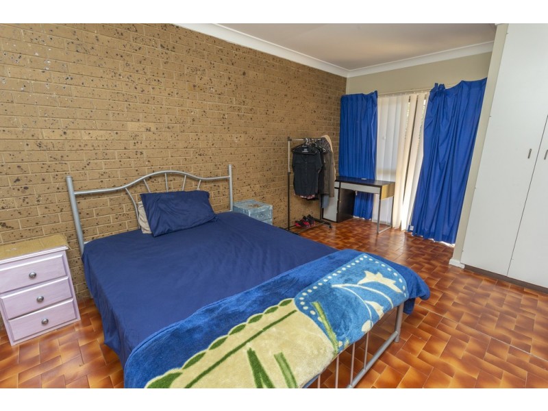 Units 1-4/57 Merrigal Street, Griffith NSW 2680