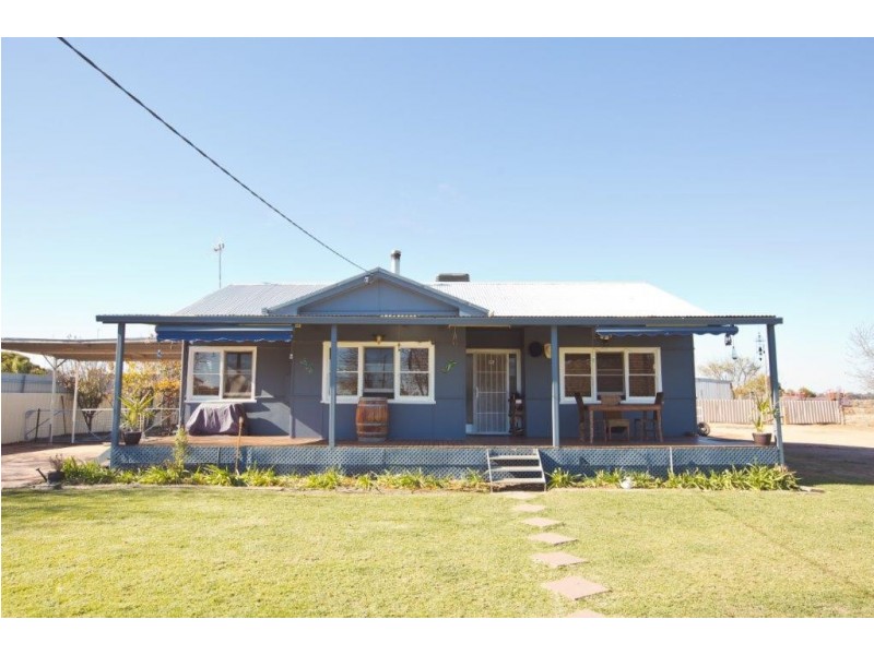 76 Conapaira Street, Whitton NSW 2705