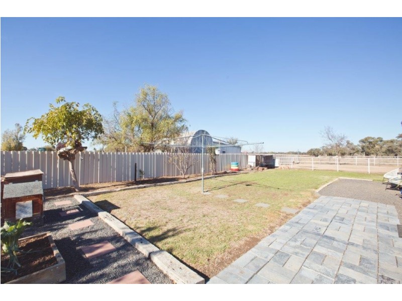 76 Conapaira Street, Whitton NSW 2705