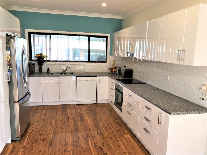 46 Mirrool Avenue, Yenda NSW 2681