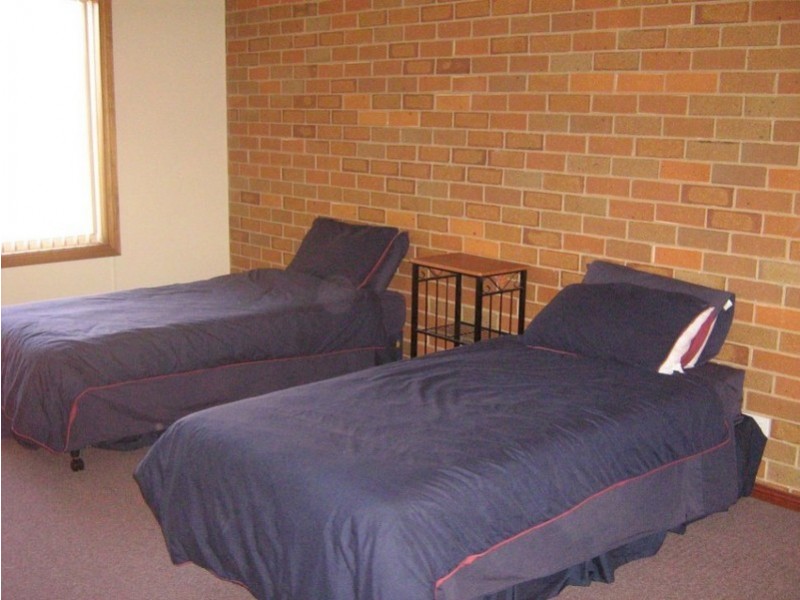 10-12 Rose Street, Hillston NSW 2675