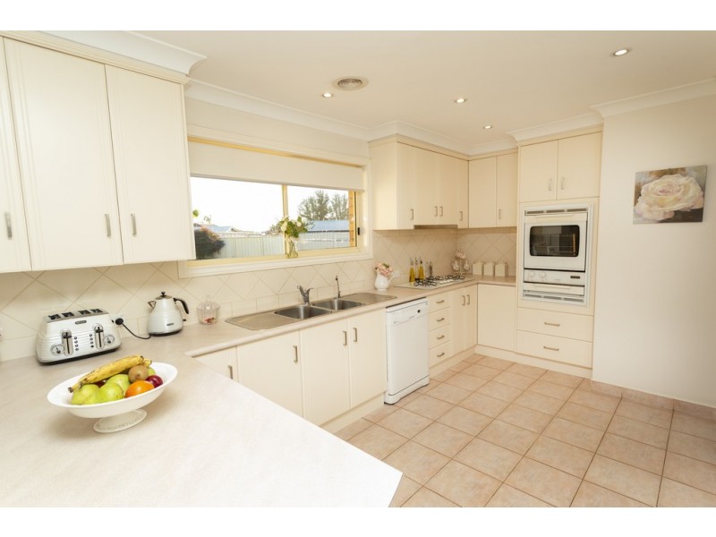 2 DAY STREET, Griffith NSW 2680